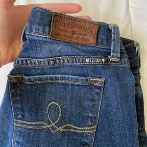 Lucky Jeans